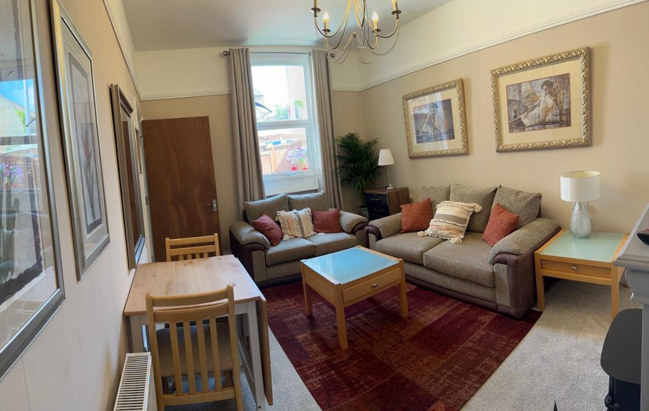 브리들링턴 Self Contained Garden Flat Newly Refurbished 아파트 외부 사진